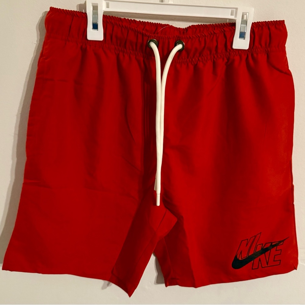 Nike Men's Bright Red Athletic Swim Shorts Size Small NWT